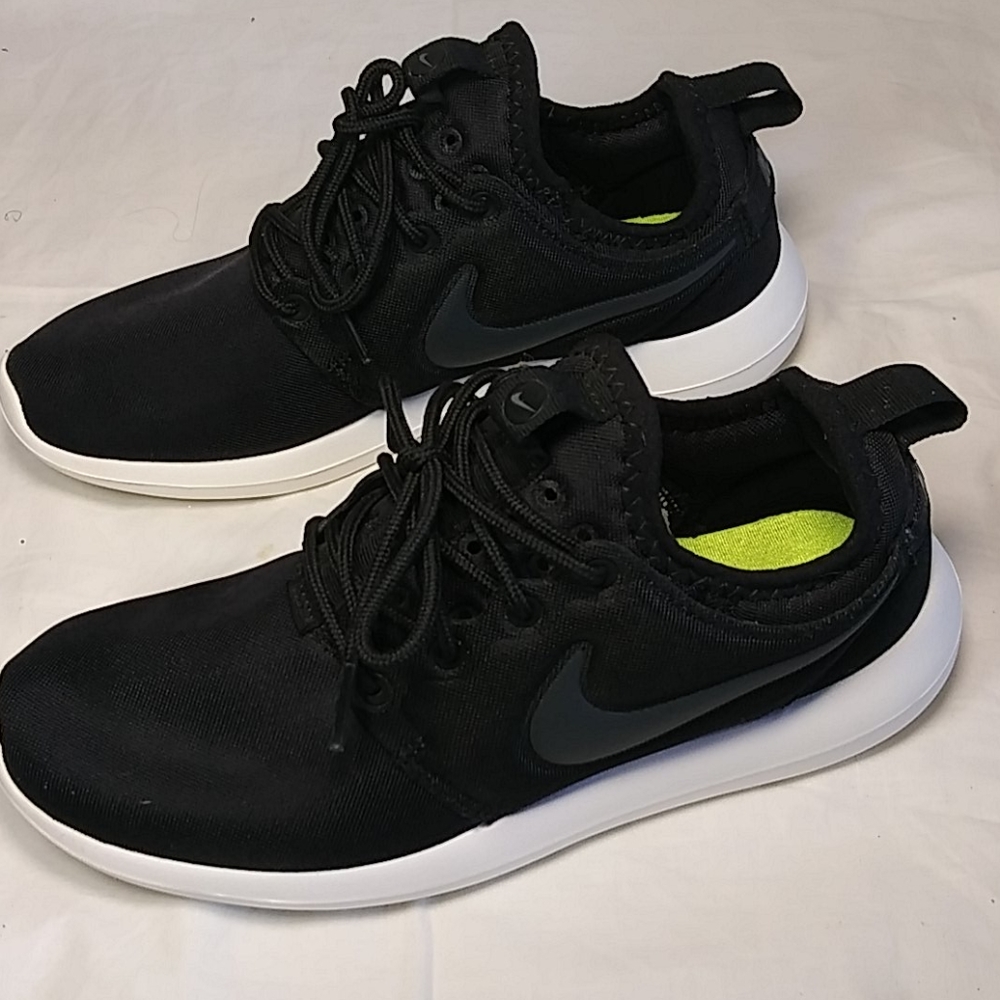 Nike Roshe Two running shoes